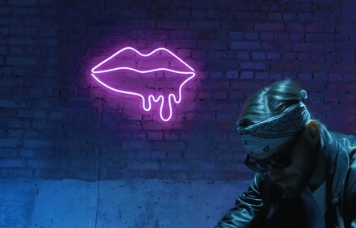New York Custom Neon Sign Light  Living Room | OMG Neon