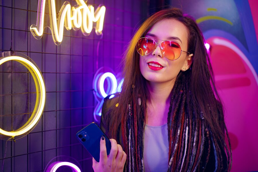 Fashion Studio Neon Sign in Atlanta | OMGNeon.com